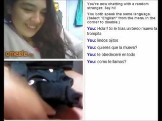 Muy bonitas y curiosas mirandomela en omegle e lezetshme vajzat loocking tim kokosh