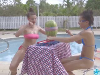 Camsoda підлітковий вік з великий дупа і великий цицьки робити a watermelon вибухнути з гума ba