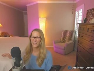 Milf camgirl jess ryan suteikia an honest narys įvertinimas jessryan&period;manyvids&period;com