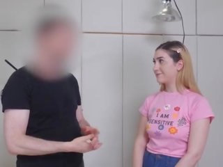 Analinis paauglys facialized 10 min po šiurkštus seksas filmas